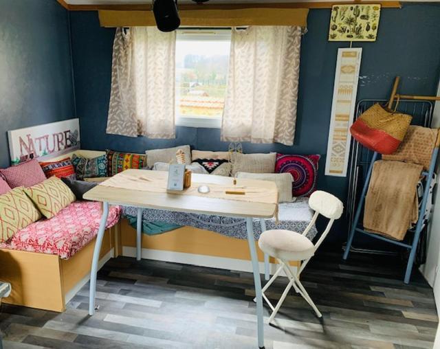 Coachella Guest House Lanouaille Eksteriør bilde